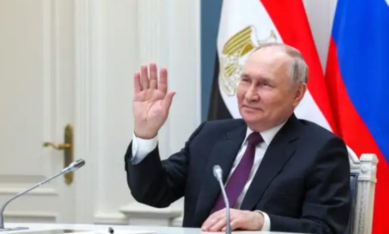 «Шкребёт-подписи-у-беглых»:-Призвавшего-«убрать»-Путина-кандидата-в-президенты-России-захейтили-в-Казахстане