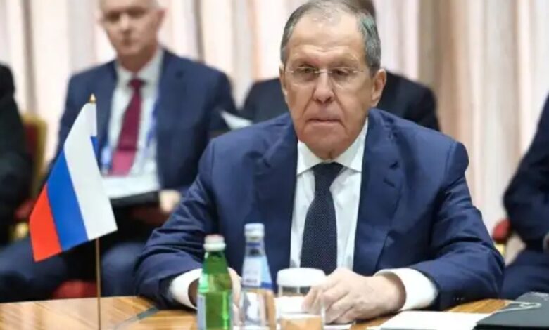 Лавров-иронично-ответил-на-попытку-Зеленского-послать-Россию-на-три-буквы.-Вот-что-сказал-министр