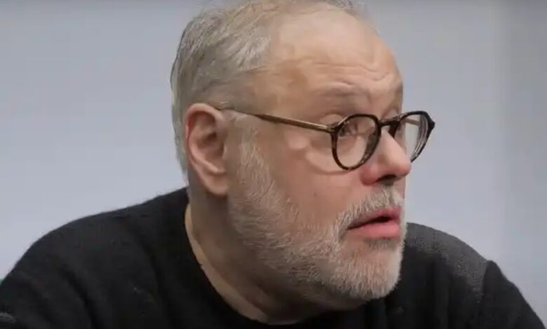 «Прибежит-в-Москву?»:-Хазин-назвал-последние-страны,-в-которых-Зеленский-еще-может-спастись